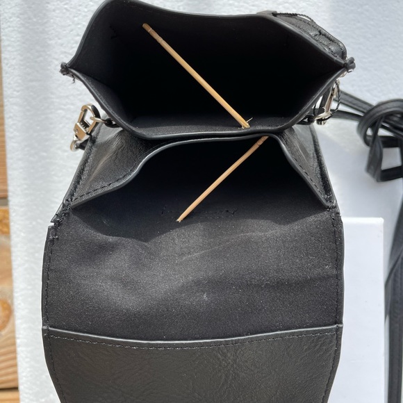 K.Carroll Harper Secure Crossbody & Cell Phone Leather Bag W/Wallet RFID Secure - Picture 7 of 17